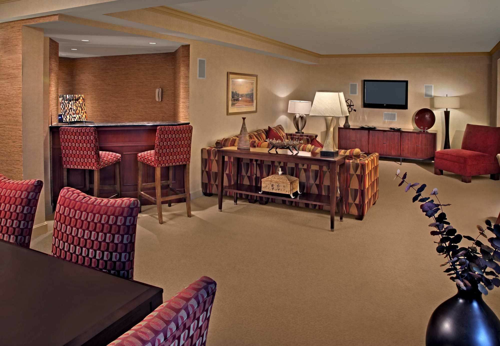 Mystic Marriott Hotel And Spa Groton Exterior photo